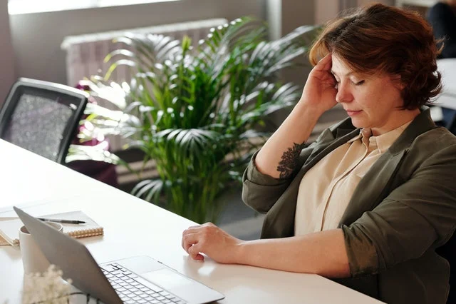 Hypoglycemia : Low blood sugars